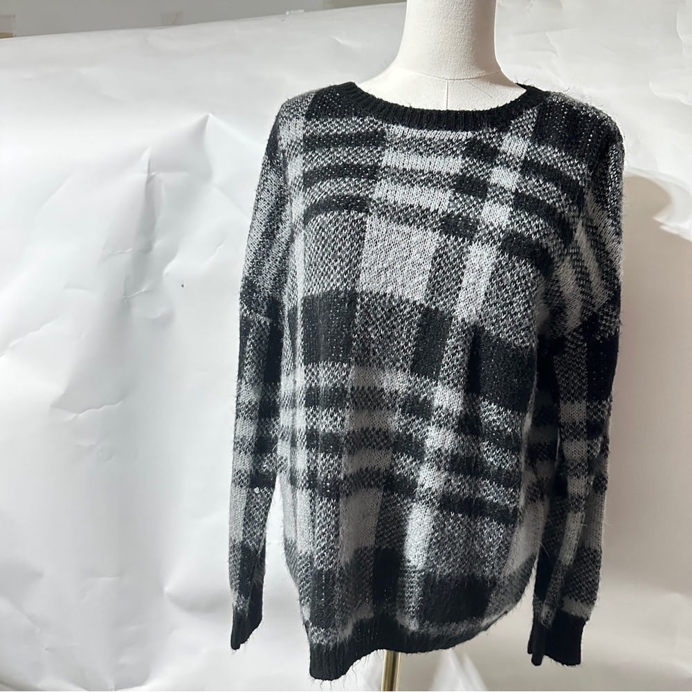 New Directions Petite PXL Black Gray Plaid Soft Knit Pullover Sweater Women’s